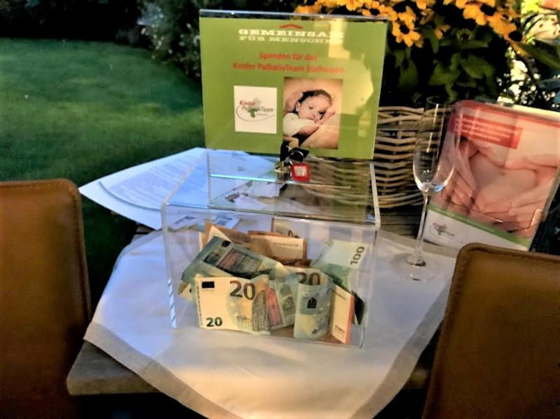 Spende LC Wetterau für Palliativ Team